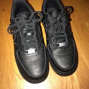 Nike Air Force ones all black wmns 5.5